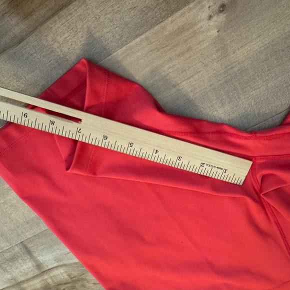 Nike Dri-FIT One Women's Large Pink/Red High-Waisted 7-Inch Biker Shorts - Picture 4 of 10